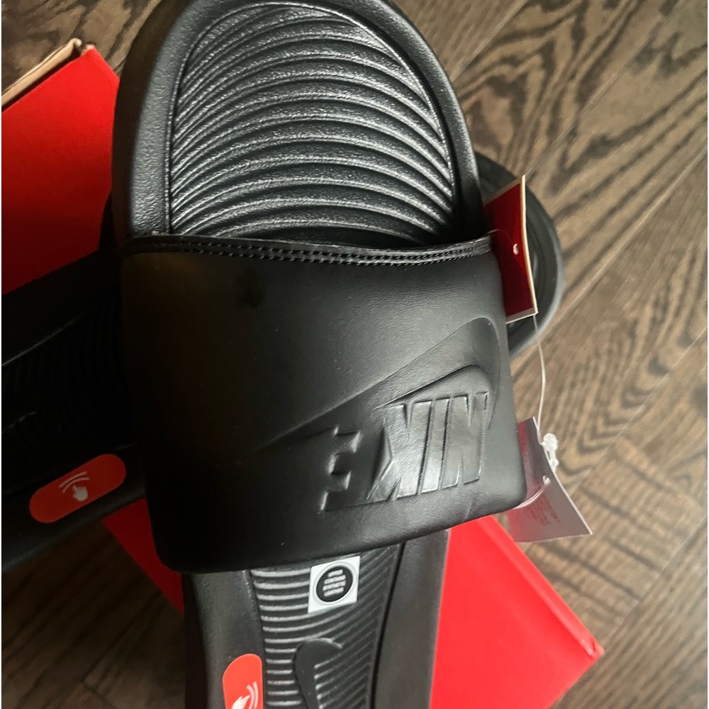 Women  Nike Slides